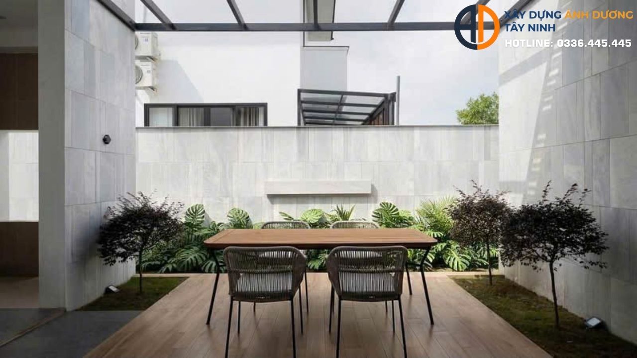 Nhà sân vườn mái Nhật gần 400m² – Không gian sống khởi nguồn từ lòng hiếu kính