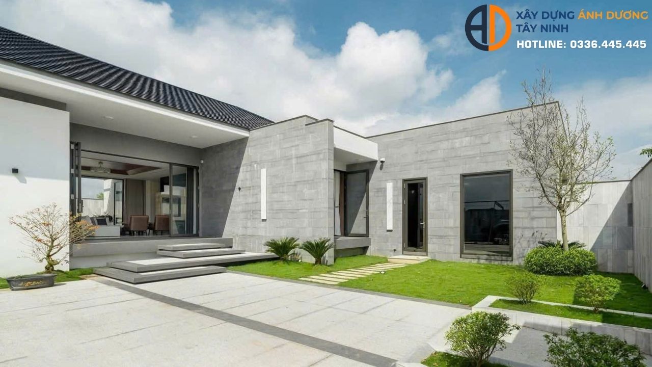 Nhà sân vườn mái Nhật gần 400m² – Không gian sống khởi nguồn từ lòng hiếu kính