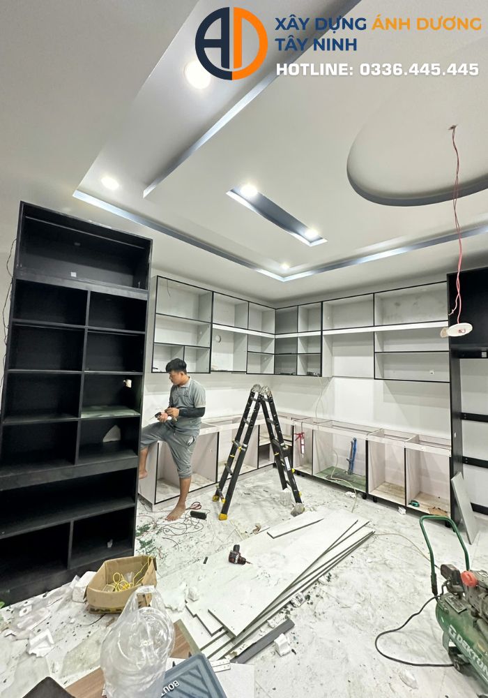 11 giờ đêm nỗ lực bàn giao cho Anh Nhân, Hòa Thành, Tây Ninh